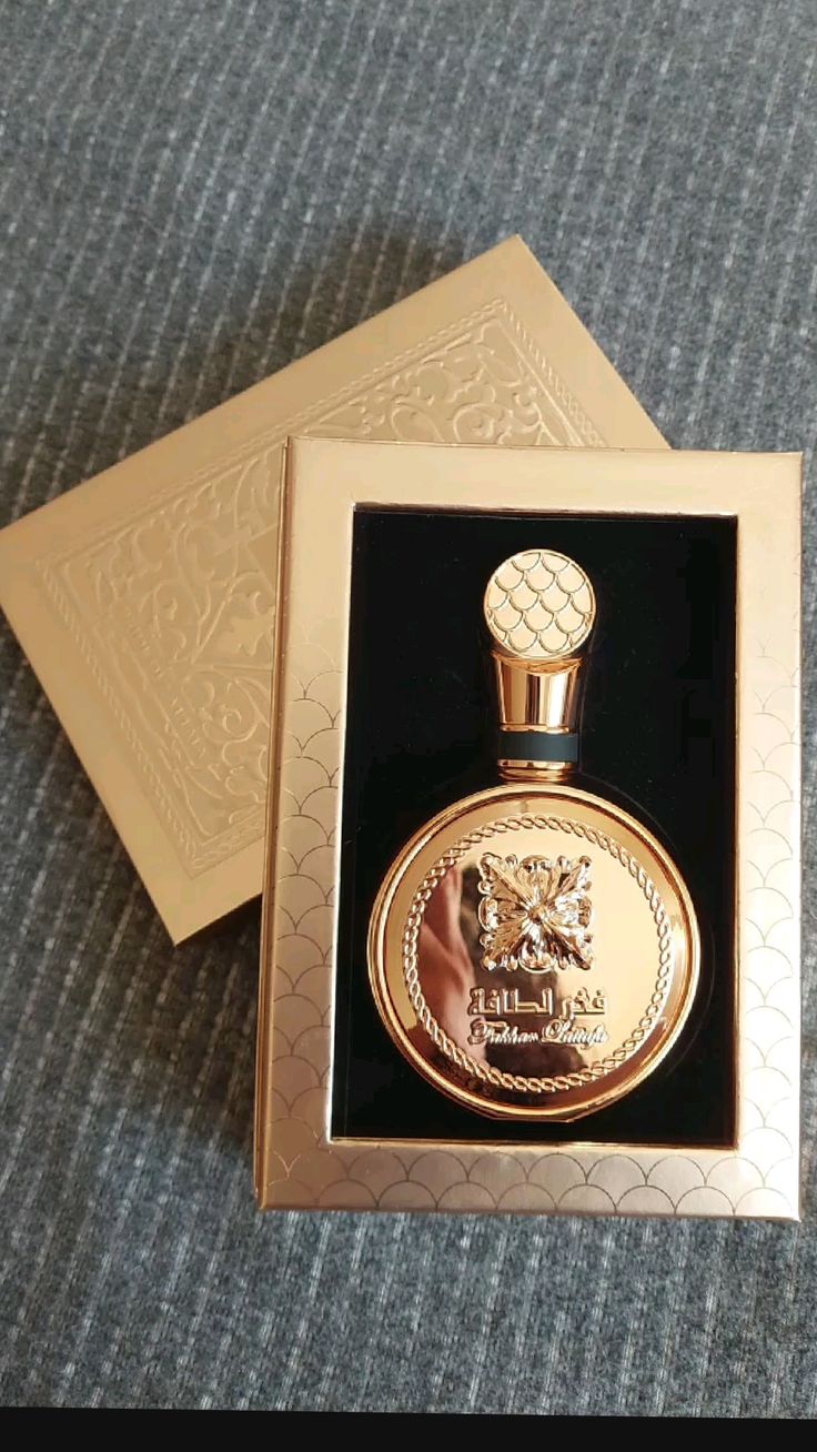 Fakhar Lattafa Gold extrait