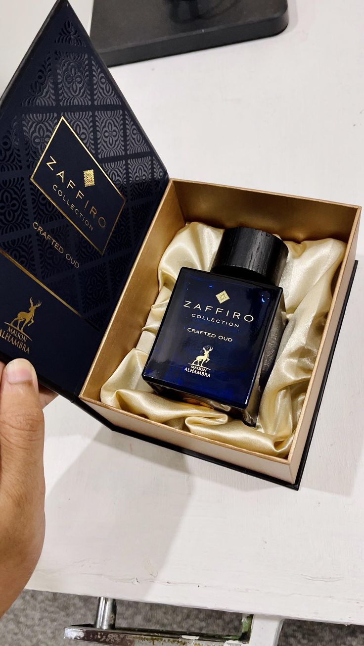 Crafted Zaffiro OUD