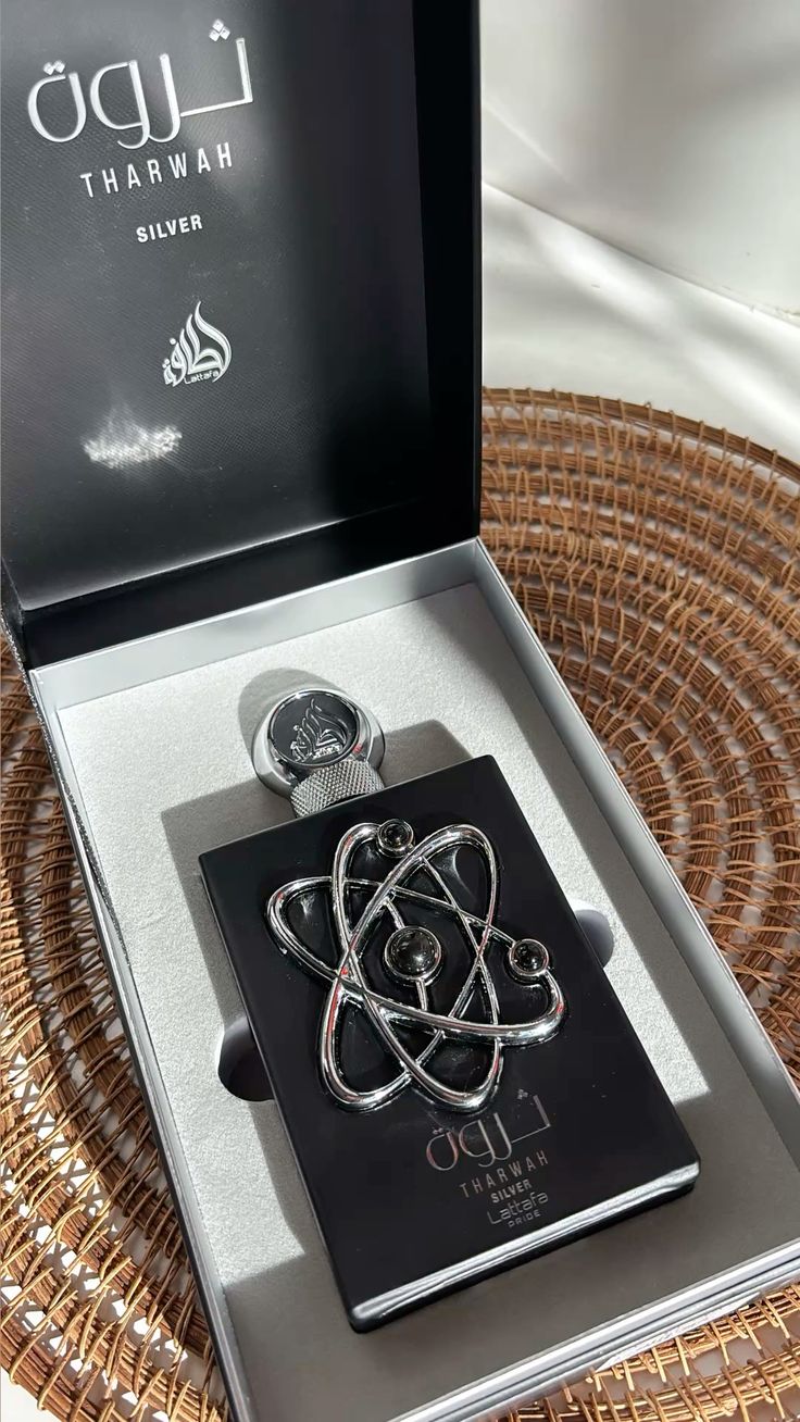 Tharwah Silver