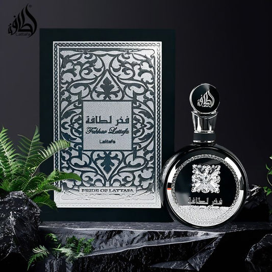Fakhar Black Eau De Parfum